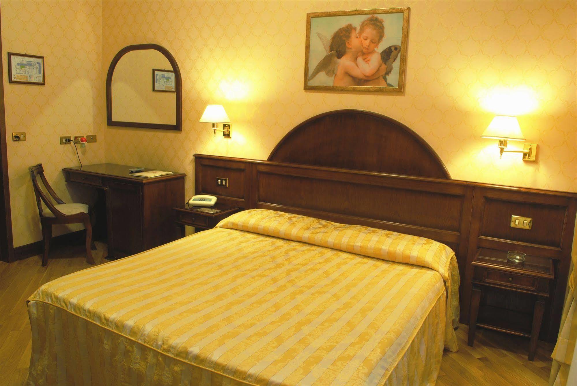 Hotel Boccaccio Firenze Eksteriør billede